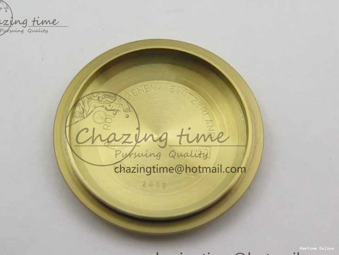 0116 Day-Date 40mm 228239 BP New Dial Version 904 YG Silver Roman Markers Dial on SS President Bracelet A Popular 2806